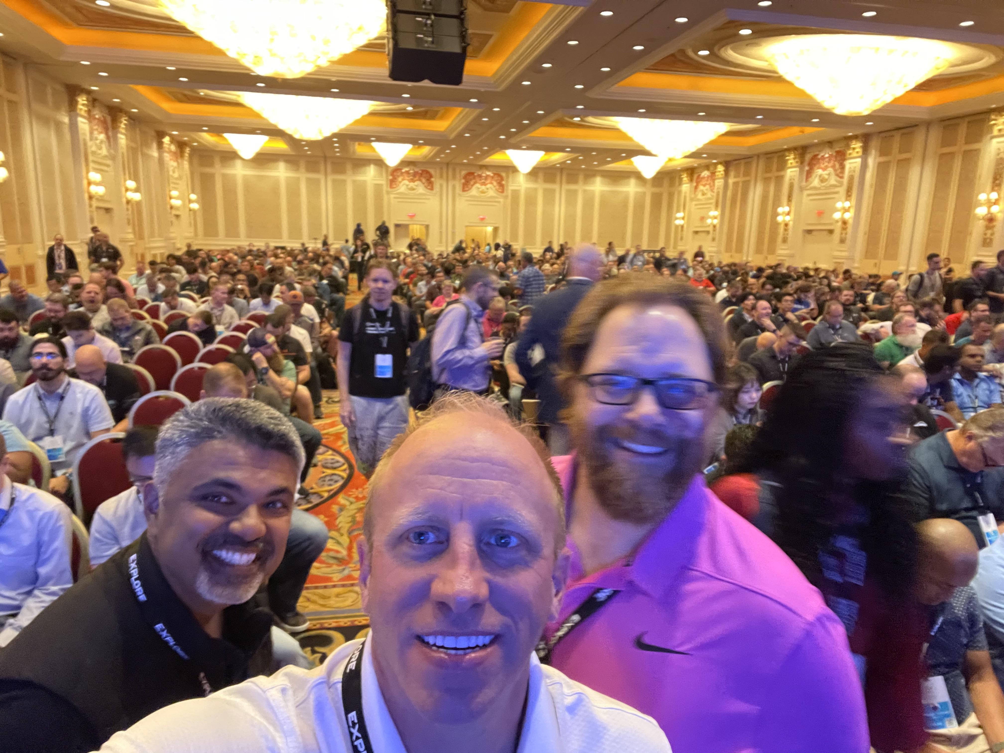 https://www.danvega.dev/images/newsletter/2023/08/28/springone-keynote.jpeg